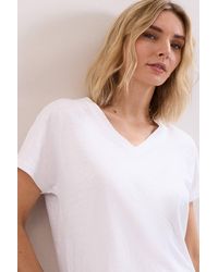 Phase Eight - Saphiya Slub Cotton V-Neck T-Shirt - Lyst