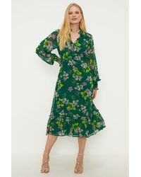 Oasis - Floral Ruffle Neckline Button Shirred Cuff Midi Dress - Lyst