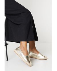 Oasis - Blakely Closed Toe Metallic Espadrille Flat Shoes - Lyst