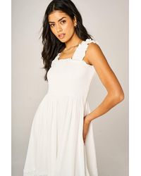 FS Collection - Shirred Bodice Tiered Midi Dress With Lace Trim - Lyst