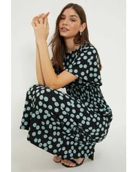 Dorothy Perkins - Spot Shirred Waist Short Sleeve Midi Dress - Lyst