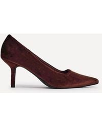 Linzi - Kat Velvet Classic Court Heels - Lyst