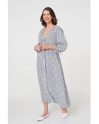 Izabel London - Striped Long Sleeve Empire Maxi Dress - Lyst