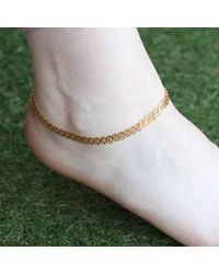 The Colourful Aura - Golden Brass Leaf Minimalist Boho Thin Slim Foot Payal Anklet - Lyst