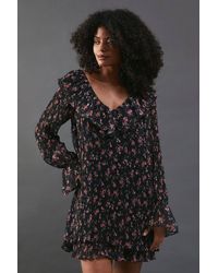 Warehouse - Floral Pleated Chiffon V Neck Mini Swing Dress - Lyst