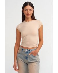 Dilvin - Sleeveless Crop T-Shirt - Lyst
