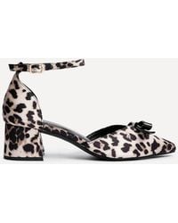 Linzi - Orla Leopard Print Scuba Low Block Court Heel - Lyst