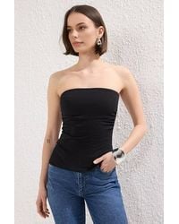 WOVCOR - Strapless Ruched Detail Fitted Knitted Blouse W/ Side Slit - Lyst