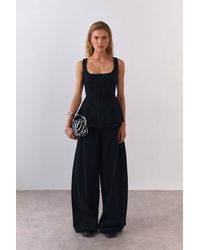 Warehouse - Mid Rise Seam Detail Barrel Leg Jean - Lyst