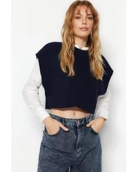 WOVCOR - Crop Crew-Neck Knitted Vest - Lyst