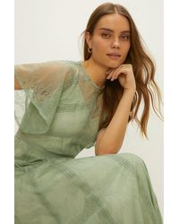 Oasis - Petite Premium Delicate Lace Maxi Bridesmaids Dress - Lyst