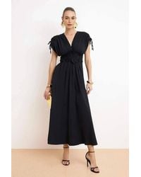 WOVCOR - Floral Applique Plunge Neck Maxi Dress - Lyst