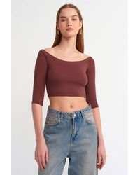 Dilvin - Off-Shoulder Crop Blouse - Lyst