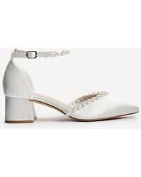 Linzi - Swan Bridal Satin Pearl Court Heels - Lyst