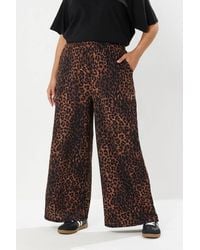Yours - Leopard Print Crinkle Wide Leg Trousers - Lyst