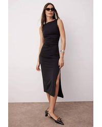 WOVCOR - Sleeveless Midi Knit Dress W/ Ruched Detail & Side Split - Lyst