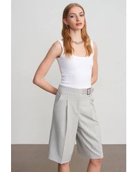 Dilvin - High-Waist Striped Tailored Shorts W/ Belt - Lyst