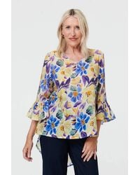 Izabel London - Floral Flare 3/4 Sleeve Relaxed Blouse - Lyst