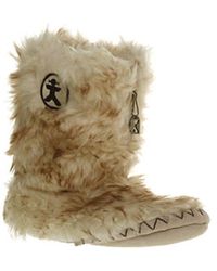 bedroom athletics cole