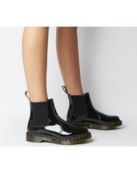 dr martens black shiny boots
