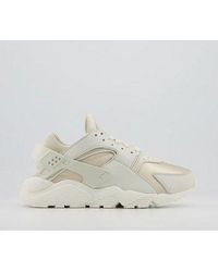 Nike Air Huarache for Women - Up to 55% off at Lyst.co.uk