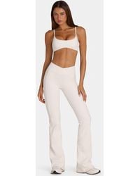 BO+TEE - Soft Active V-Waist Flared Leggings - Lyst