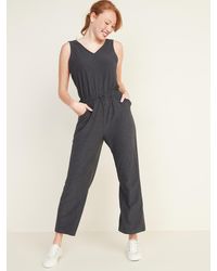 Old Navy Women/'s Black V-Neck Button Front Jumpsuit Size M