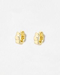 Oliver Bonas - Senna Scalloped Flower Clicker Hoop Earrings - Lyst