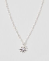 Oliver Bonas - Delilah Daisy Flower Charm Pendant Necklace - Lyst