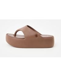 Melissa - Free Platform Flip Flops, Size 3 - Lyst