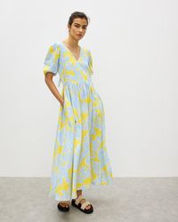 Oliver Bonas - & Blue Floral V-neck Linen Blend Midi Dress, Size 6 - Lyst