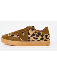 Victoria - Berlin Animal Print Cuero Trainers, Size 3 - Lyst