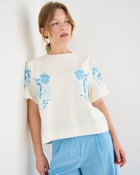 Oliver Bonas - Cream & Blue Floral Embroidered T-shirt, Size 10 - Lyst