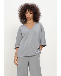 Alix The Label - Damen Tops & T-Shirts Ladies Knitted Scuba V-Neck Top - Lyst