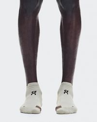 On Shoes - Performance Run Sock Low - Lyst