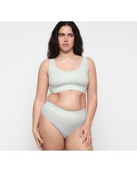 Organic Basics - Smooth Bralette - Lyst