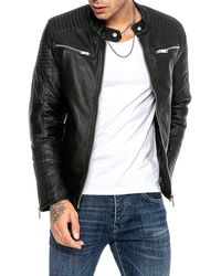 Redbridge - Lederimitatjacke stilvoll Biker-Look mit Reißverschluss Stehkragen Modische Absteppungen im Schulter- und Armbereich - Lyst