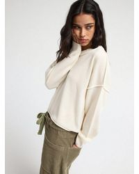 Roxy - Rundhalspullover Something Cute Mit Rollsaum, Langarm, Unifarbenes Design - Lyst