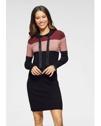 Laura Scott - Strickkleid für festliche Anlässe und Theaterbesuche, lässiger Look - Lyst