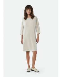 Comma, - Minikleid Softes Sweat-Kleid mit U-Boot-Ausschnitt und Fledermausärmeln Paspel - Lyst