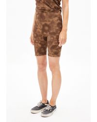 ARMEDANGELS - NEDAA AUTUMN GARDEN (Fitted) Shorts aus Bio-Baumwoll Mix - Lyst