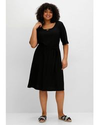 Sheego - Sommerkleid Große Größen aus Crêpe, mit Bindegürtel und Taschen - Lyst