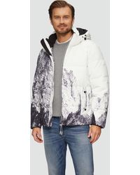 S.oliver - Allwetterjacke Gemusterte Pufferjacke mit abnehmbarer Kapuze Artwork - Lyst
