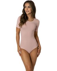 Alkato - Kurzarmbody Kurzarm Bodysuit mit Rundhalsausschnitt - Lyst