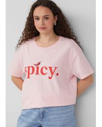 QS - Kurzarmshirt Baumwollshirt mit überschnittener Schulter und Frontprint - Lyst