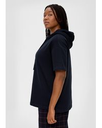 TRIANGL - Sweatshirt Kapuzensweatshirt mit kurzen Ärmeln Logo - Lyst