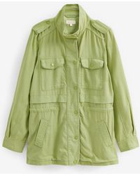 Next - Sommerjacke Relaxed Fit Utility-Jacke mit Taschen, Kurzgröße (1-St) - Lyst
