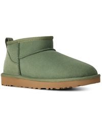 UGG - W Classic Ultra Mini Schlupfboots Winterboots Mit Ziernähten Und Logoaufnäher An Der Ferse - Lyst