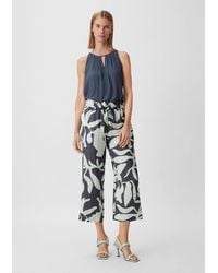 Comma, - Stoffhose Loose: Hose mit Allover-Print - Lyst