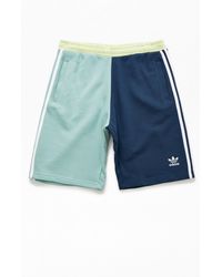 ts trefoil shorts